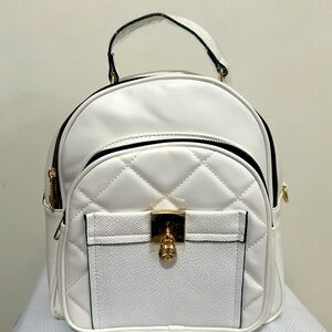 🔥Brand New Fashion White Backpack,